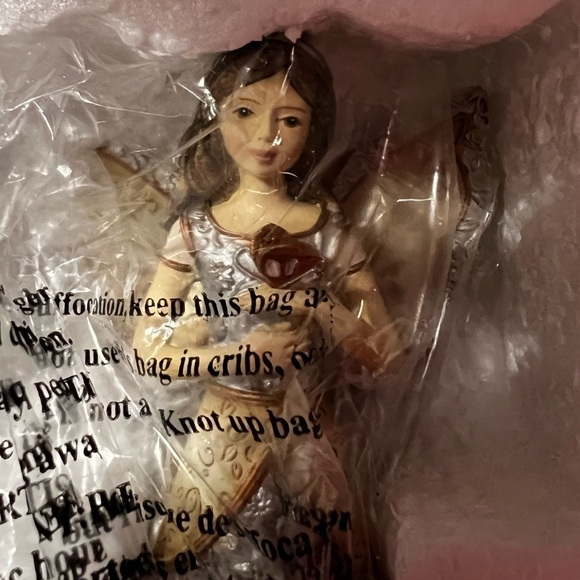 NWT-Elements, Friendship Figurine - Picture 3 of 3